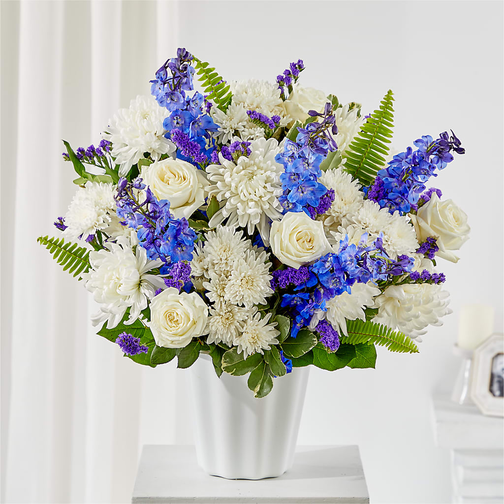 Hold Dear Tabletop Basket – Marcela Floral Design, Sunrise FL