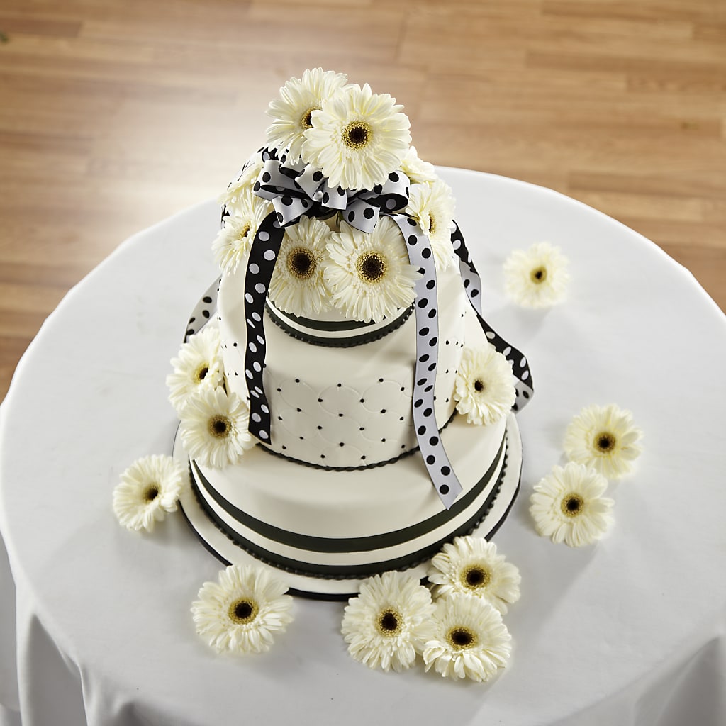 Simple Sophistication Cake Décor – Marcela Floral Design, Sunrise FL