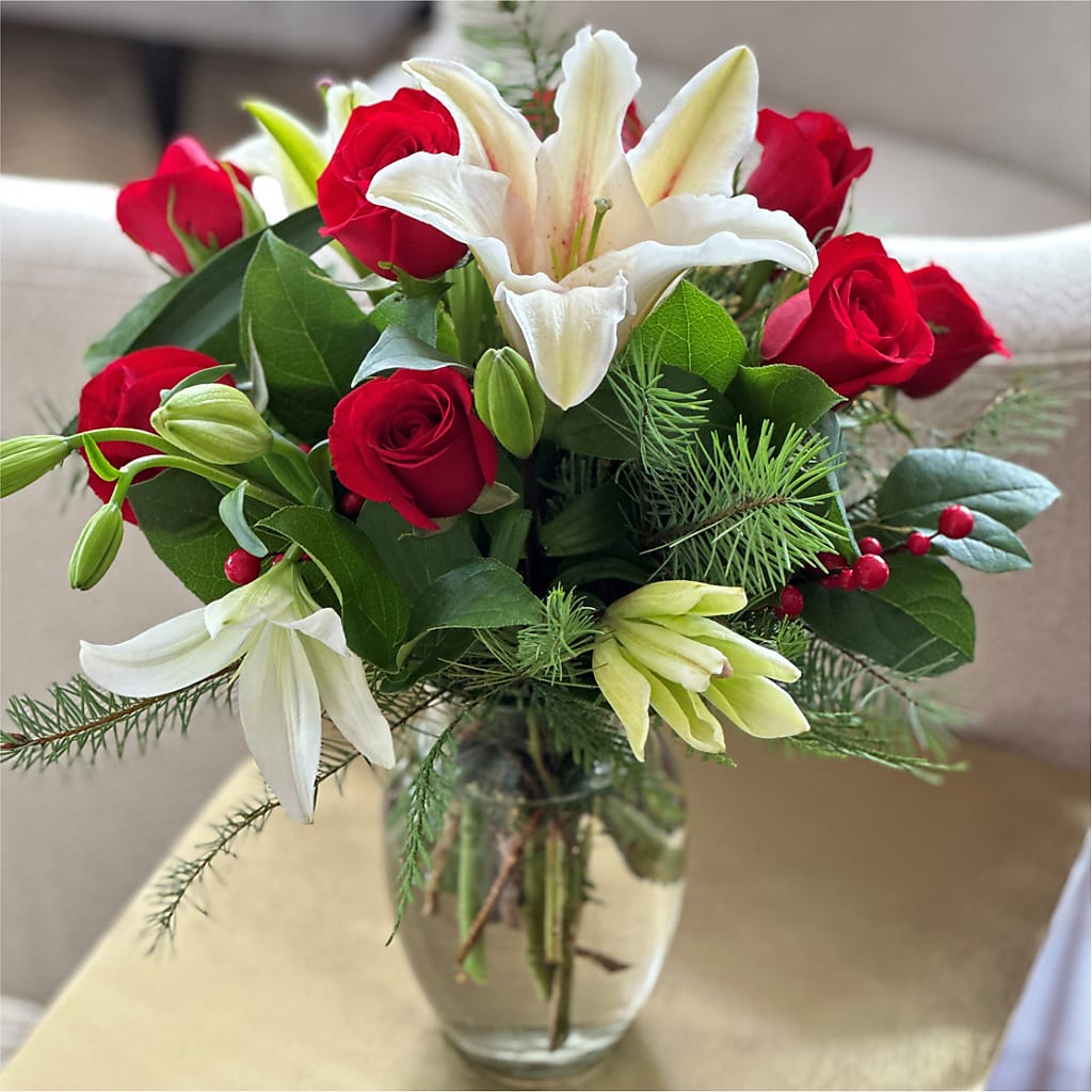 Sparkling Snowflakes Bouquet –  Marcela Floral Design, Sunrise FL