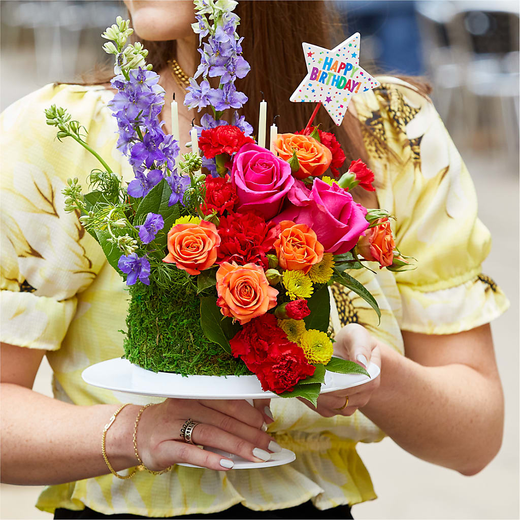 Best Year Yet Floral Cake –  Marcela Floral Design, Sunrise FL